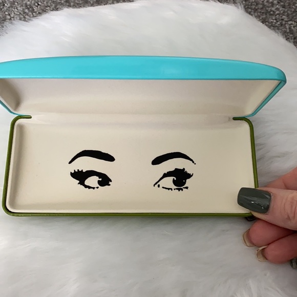 KATE SPADE Eyeglass Case - Picture 2 of 5